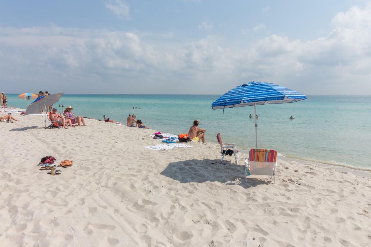 Castle Beach: Coral Condo ไมอามีบีช ภายนอก รูปภาพ